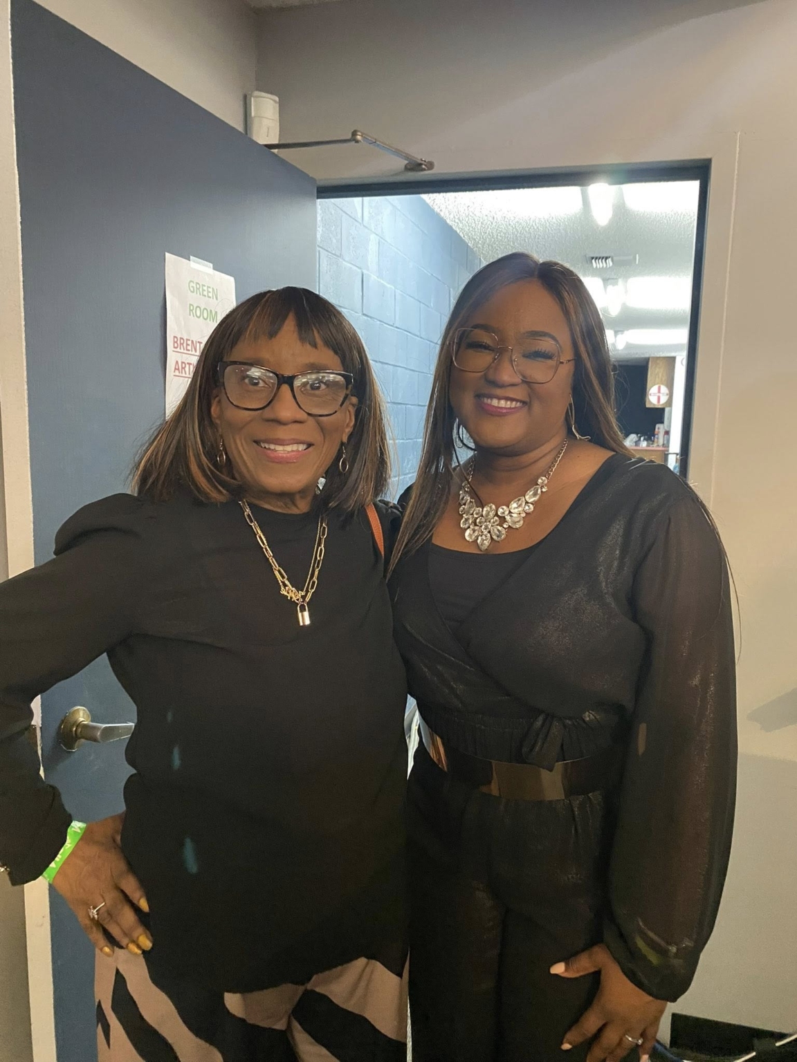 613119011_1198201225786484_1409432223406024937_n (1)